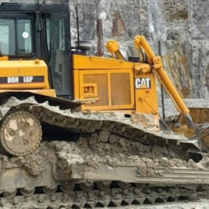 Dozer (CAT D6HLGP 1989)