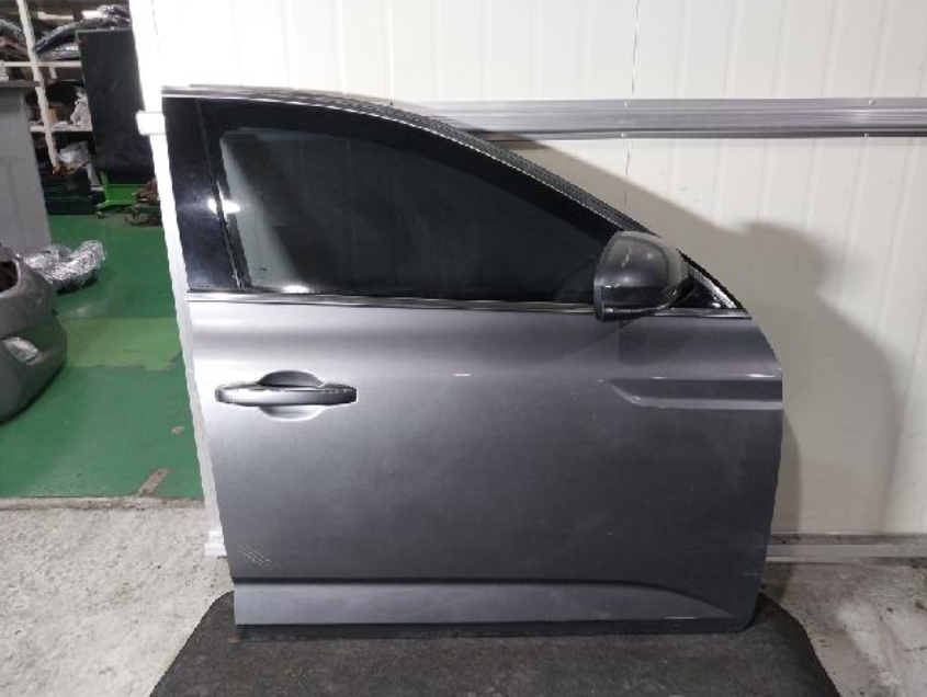 Front right door (Samsung SM6 2019)