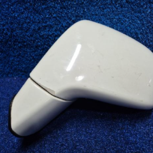 Left side mirror (KIA New Carens 2011)