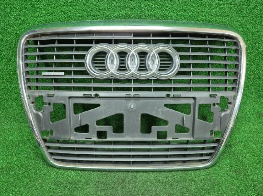 Grille (Audi A6 3.0 TDI quattro 2007)