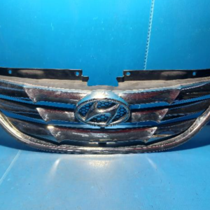 Grille (Hyundai YF Sonata 2011)