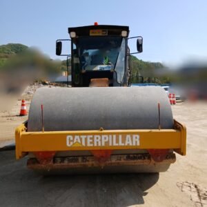 Roller (CAT CS533E 2006)