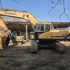 Excavator (Hyundai HX300 2016)