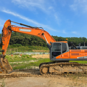 Excavator (DOOSAN DX380LC5 2017)