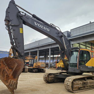 Excavator (Volvo EC380E 2015)