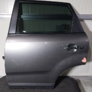 Rear left door (KIA Sorento 2010)