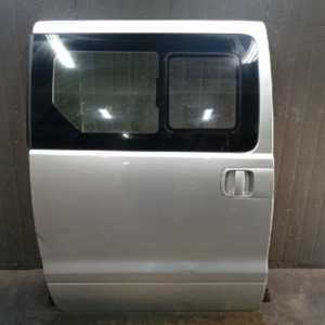 Rear right door (Hyundai Grand Starex 2008)
