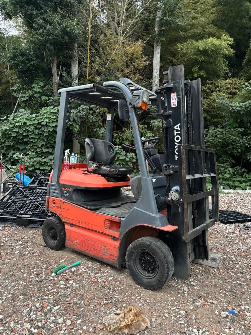 Forklift (Toyota 7FB15 2015)